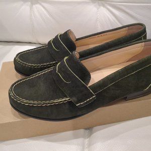 New Cole haan loafers, size 7